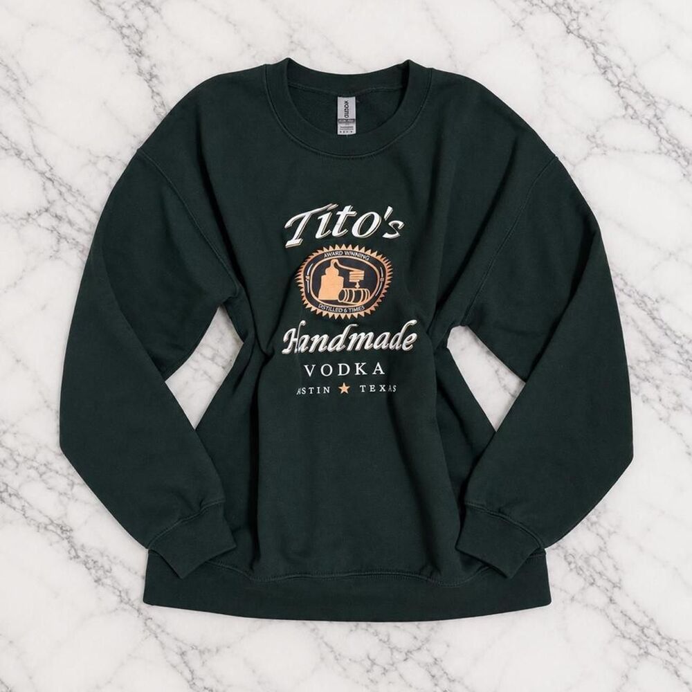 Gildan Women's Green Sweatshirt